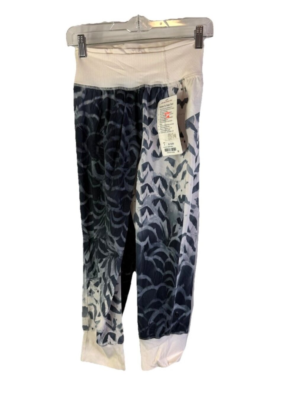 New Lululemon Dance to Yoga Pants Boyfriend-fit Pretty Plume Angel Wing